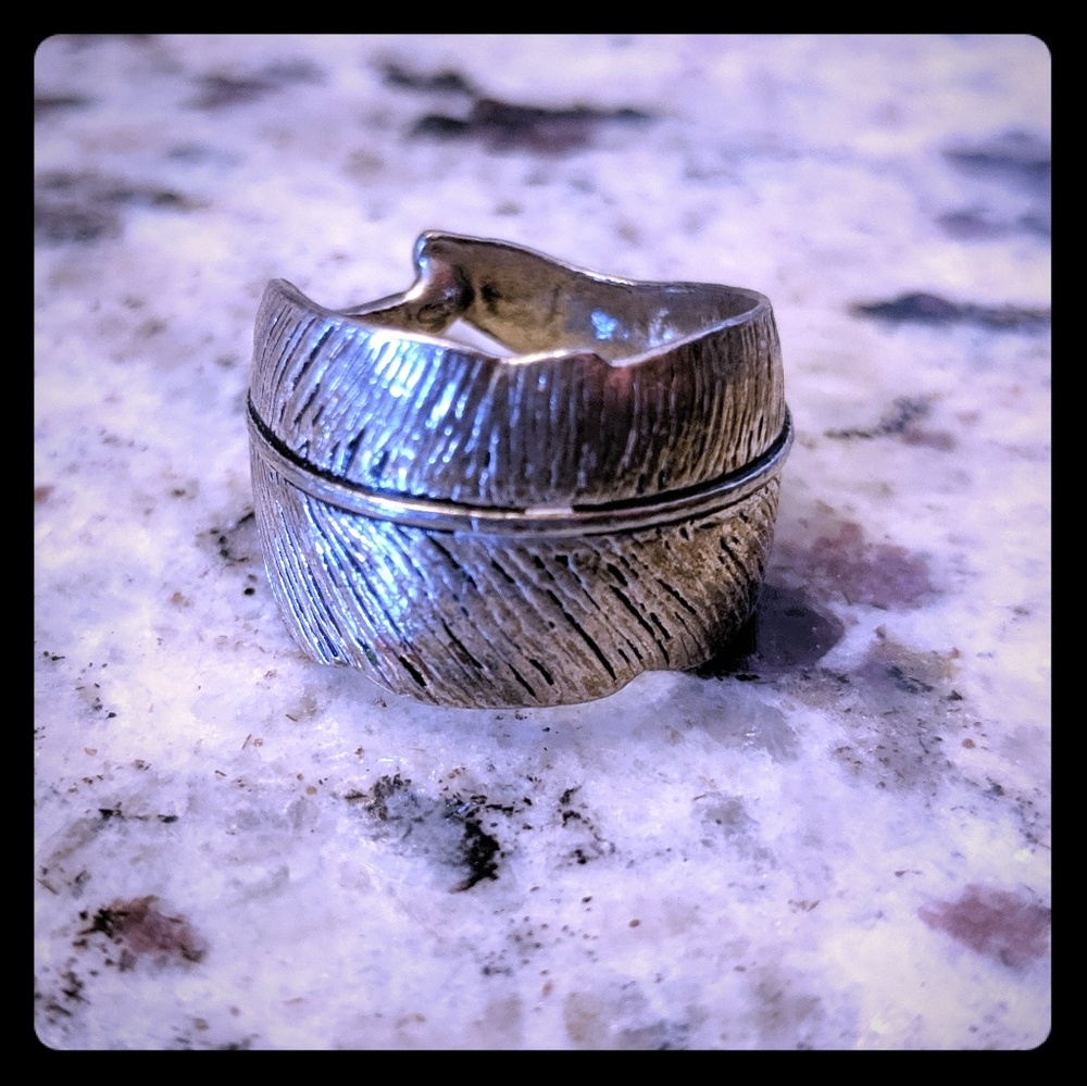 Sterling Silver Wrap Around Leaf Ring size 7